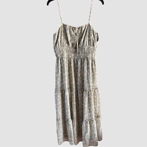 Trixxi milkmaid tiered floral maxi dress - Picture 1 of 7